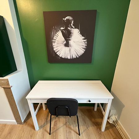24 Chic & Cosy Grand Appart 88M2 Parking Gratuit Hypercentre Netflix Saint-Etienne  Extérieur photo